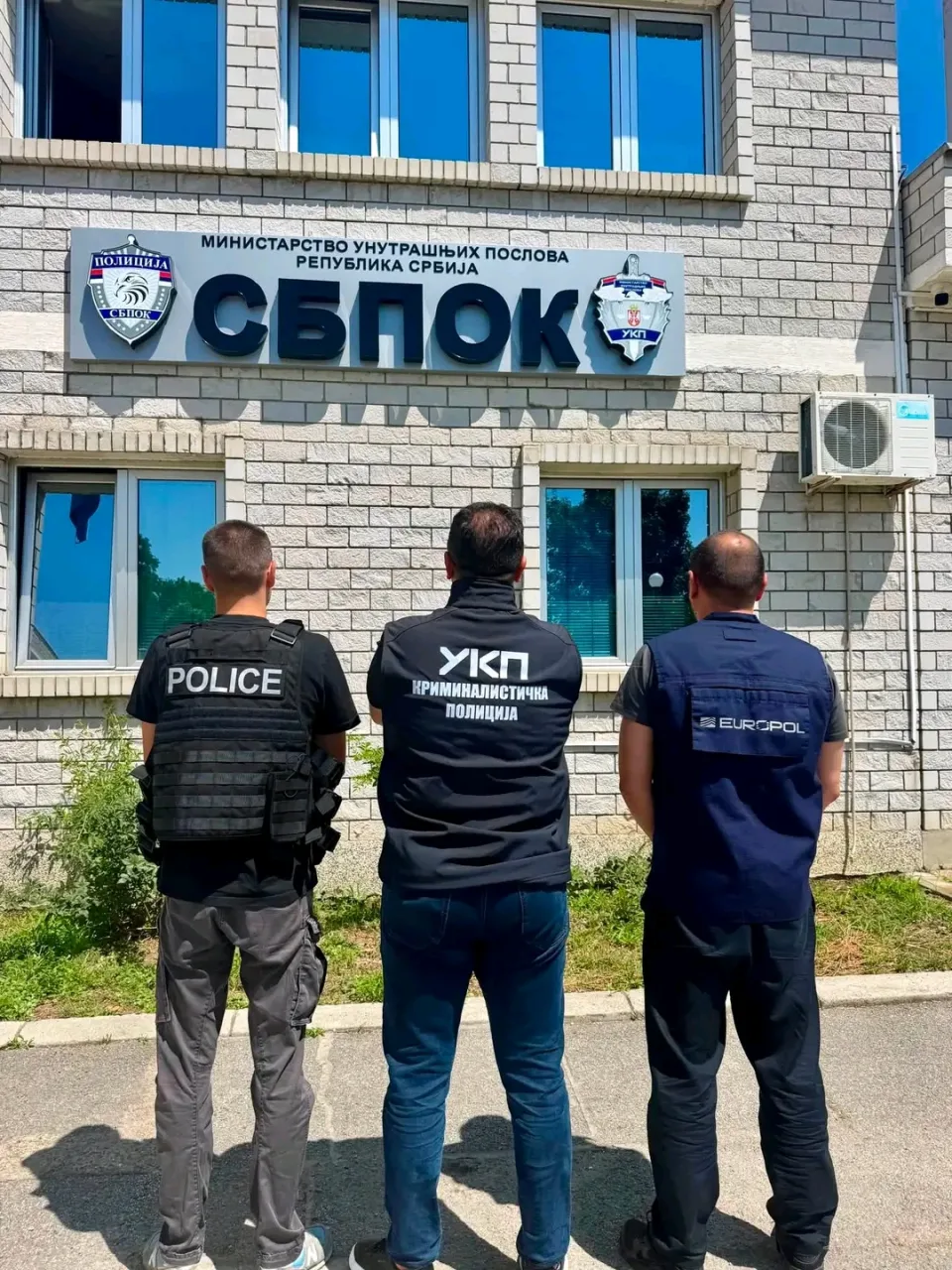 Cinci arestați pentru trafic de migranți la granița bulgaro-sârbă