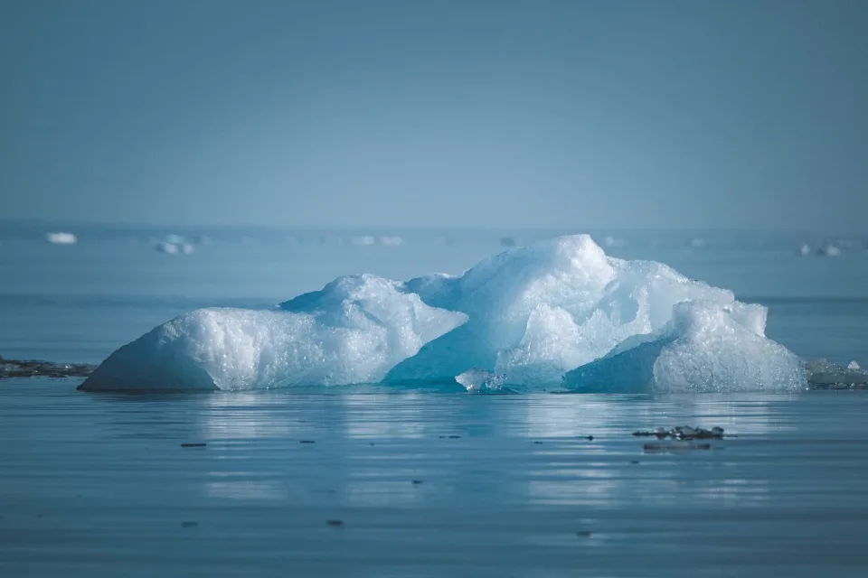Un equipo internacional analiza datos del Atlántico norte, inquietos por anomalías climáticas.