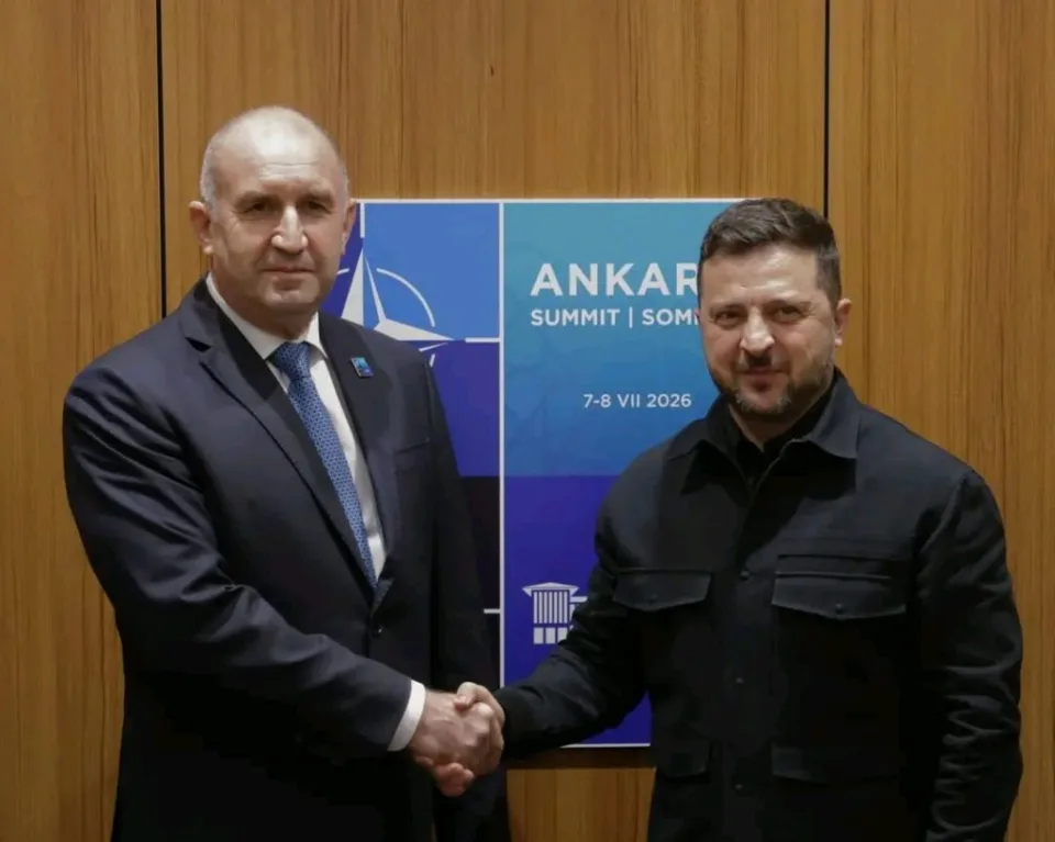 Bulgaristan ve Ukrayna liderleri Ankara’daki NATO Zirvesi’nde enerji iş birliğini görüştü