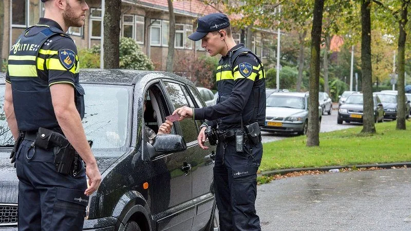 Dal duemilaventisette aumentano le multe stradali in Olanda per effetto dell’inflazione