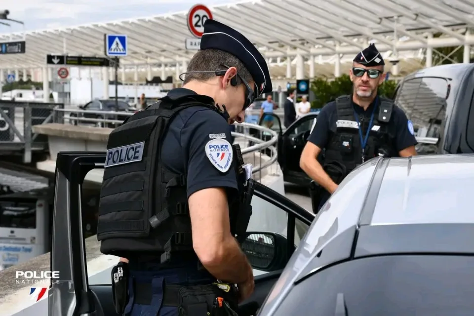 France Conducts Major Police Operation on VTC Drivers at Nice Airport
